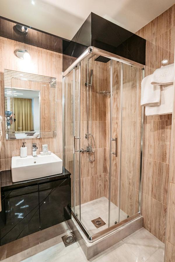 Magico Rooms & Apartments Nis Exterior foto